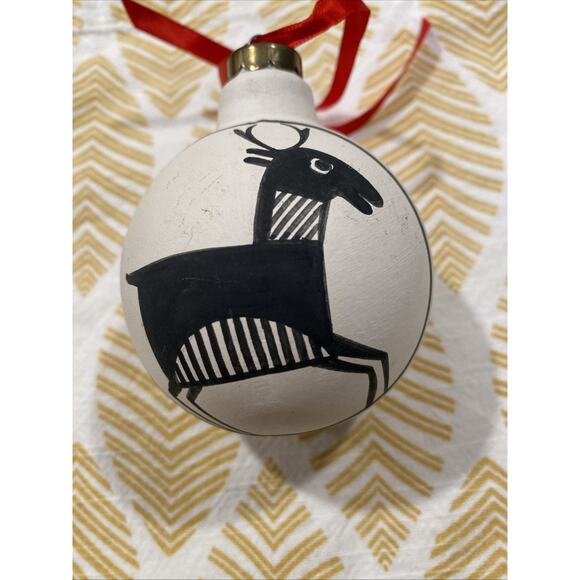 Vintage 3” Kokopelli Santa Fe Hand Painted Glass Ball Christmas Ornament - Picture 4 of 9